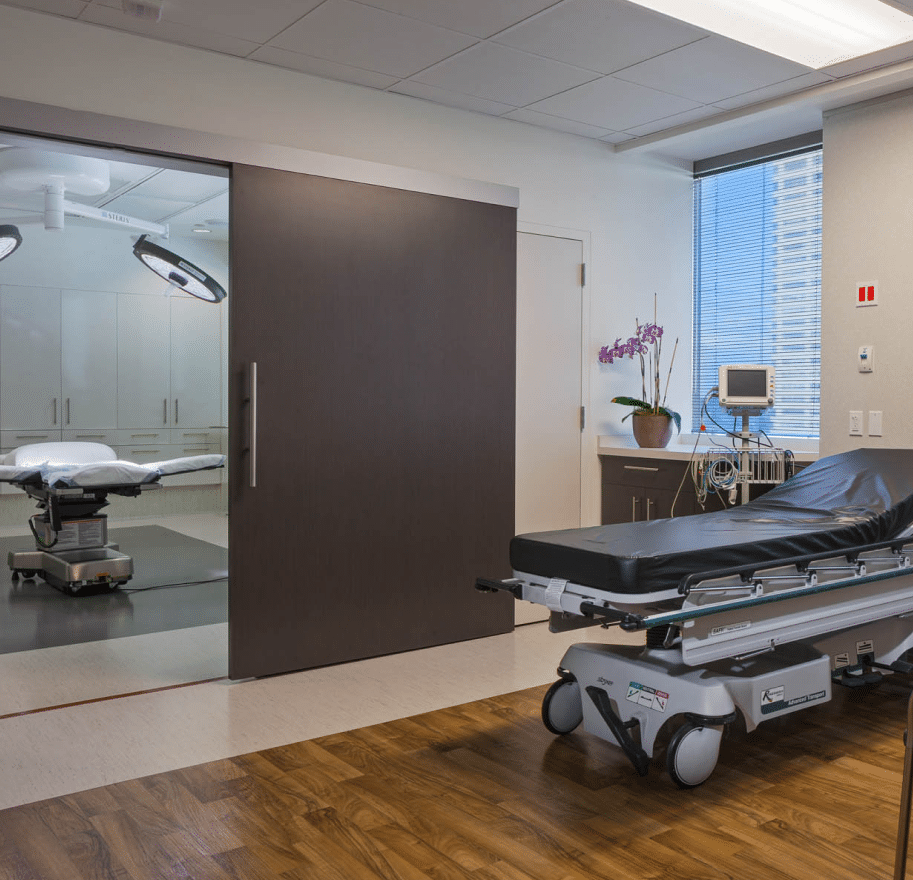 Dr. Shahram Salemy Operating and Recovery Area